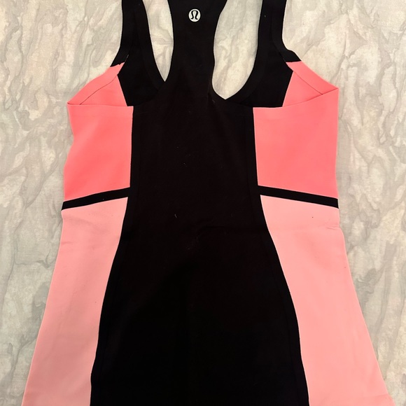 Lululemon Womens Workout Tank Size 4 US - Picture 2 of 3